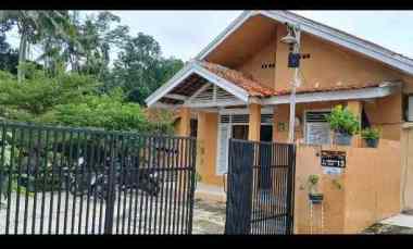 dijual rumah jl meran cilodong depok