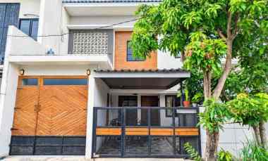 dijual rumah jl neptunus rancabolang