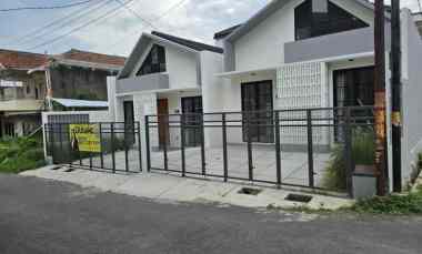 dijual rumah jl pandanwangi cibiru bandung