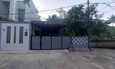 dijual rumah jl pasiluhur padasuka