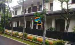 Rumah Mewah di Komplek Elite Patra Kuningan Setia Budi Jakarta Selatan
