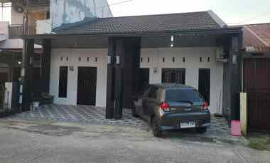 dijual rumah jl paus