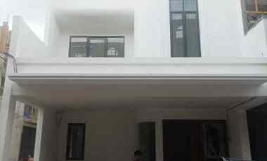 dijual rumah jl pondok kelapa duren