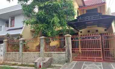 dijual rumah jl pondok kelapa duren