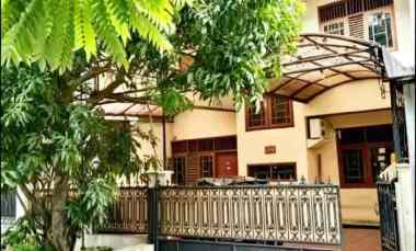 dijual rumah jl pondok kelapa duren