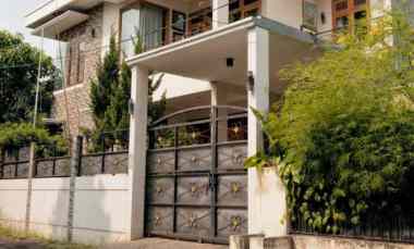 dijual rumah jl pulo nangka timur pulo