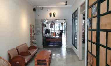 dijual rumah jl puri dago arcamanik