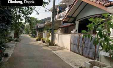 dijual rumah jl raya cilodong depok