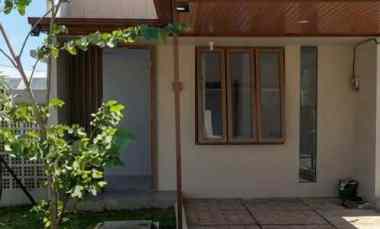 dijual rumah jl raya cisauk lapan tangerang