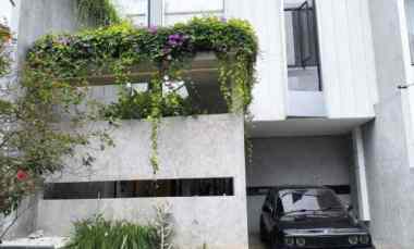 dijual rumah jl raya hankam jatiranggon