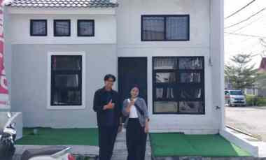 dijual rumah jl raya megu kel cempaka