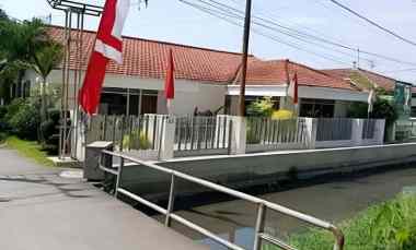 dijual rumah jl raya mojosongo no 53 rt