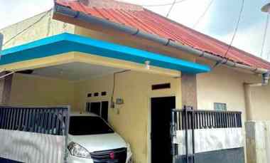 dijual rumah jl raya raden sanim
