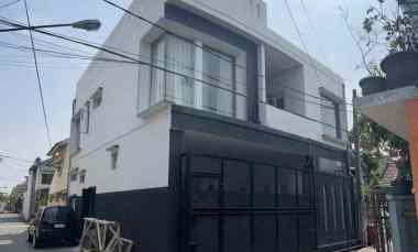 dijual rumah jl riung saluyu bandung