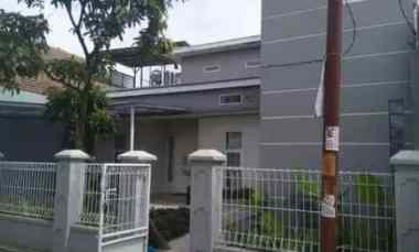 dijual rumah jl saturnus margahayu raya