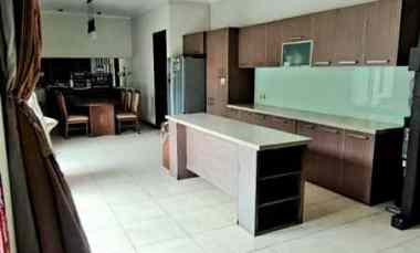 Rumah KBP/Kotabaru Parahyangan SiapHuni Swim Pool Padaralang Bandung