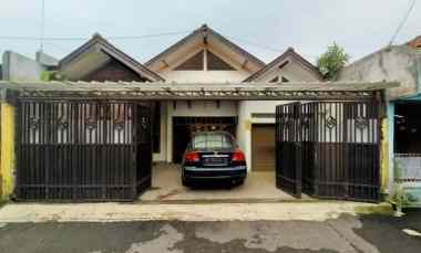 dijual rumah jl soma kiaracondong bandung