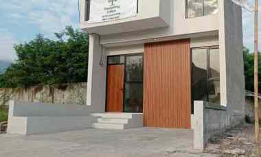 dijual rumah jl sukamaju