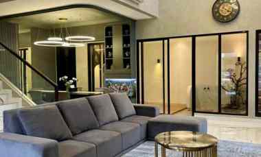 dijual rumah jl summarecon bandung