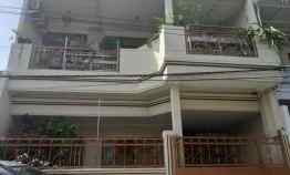 Jual Rumah 2 Lantai di Sutorejo Tengah Kota Surabaya Shm