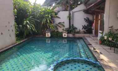 dijual rumah jl swadaya duren sawit