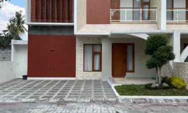 dijual rumah jl tajem maguwoharjo