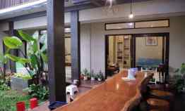 dijual rumah jl tawes bambu apus