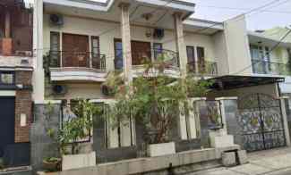 Rumah Dua Lantai Shm Jakarta Selatan di Jalan Tebet Timur