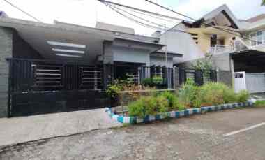 dijual rumah jl tenggilis tengah