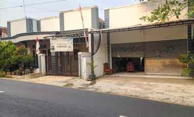 Dijual Rumah dan Toko di jl Terusan Kapten Halim Pondoksalam