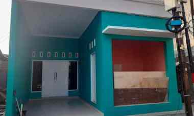 dijual rumah jl tipar
