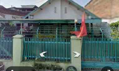 dijual rumah jl tlogo suryo