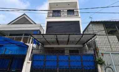 dijual rumah jl toyib no 76b rt 003 rw