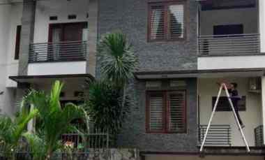 dijual rumah jl vila duta baranangsiang