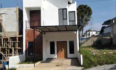 dijual rumah jl wangunsari