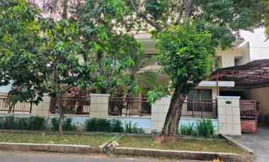 dijual rumah jl wijaya