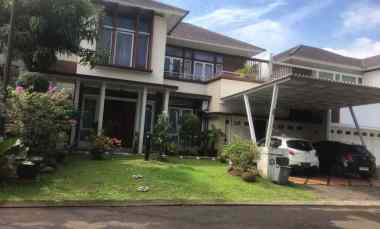 dijual rumah jl wisata utama ciangsana