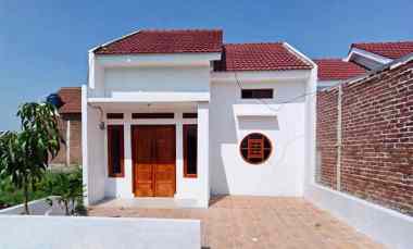 dijual rumah jln bojongwaru rancamulya