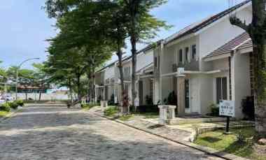 dijual rumah jln chandradimuka bapelkes