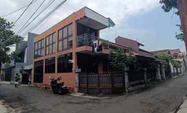 dijual rumah jln gading raya pondok