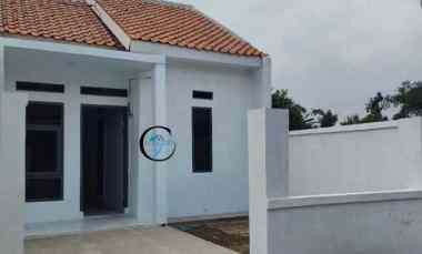 dijual rumah jln jatimekar rancamanyar
