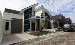 Rumah Siap Huni Dijual Cepat Kamar 3 di jl Bukit Barisan Harapan Raya