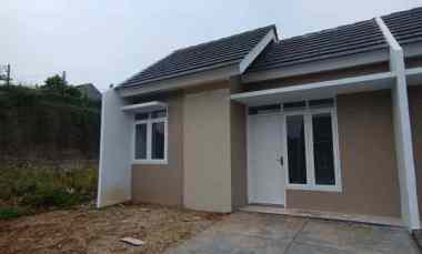 dijual rumah jln kemang parung kab
