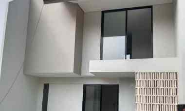 dijual rumah joglo kembangan