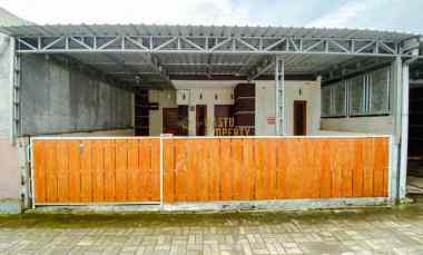 dijual rumah joho