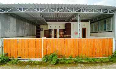 dijual rumah joho prambanan klaten jawa