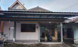 Rumah Kost Full Penghuni dekat Asrama Arhanud Pendem Junrejo Kota Batu