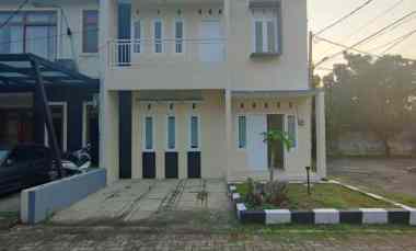 dijual rumah kain