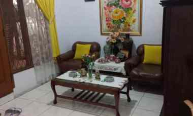 dijual rumah kalibaru