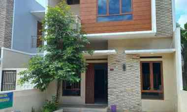 Rumah 2 Lantai dalam Cluster Siap Huni Cash Kpr DP Suka Suka